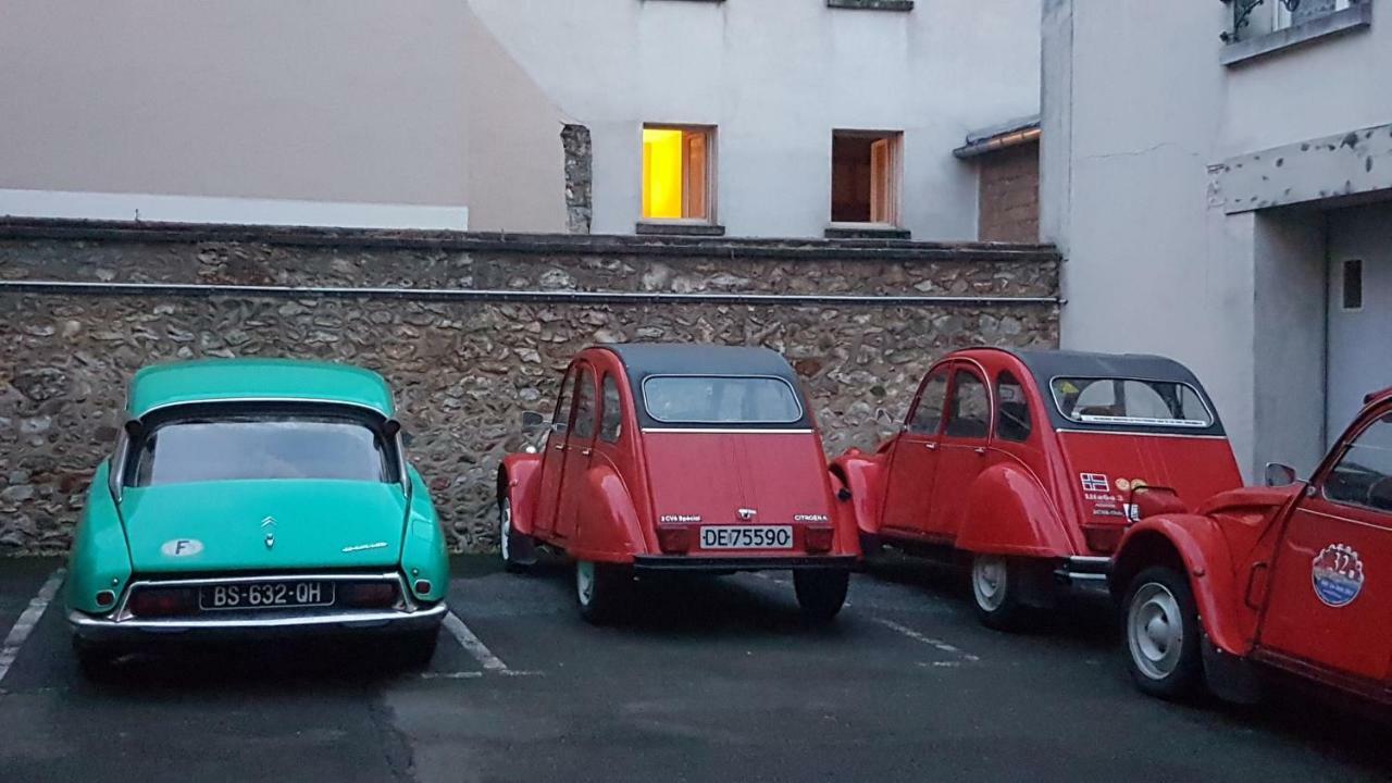 Hotel Au Lion D'Or Nogent-le-Rotrou Exteriér fotografie